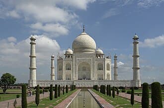 Delhi to Agra